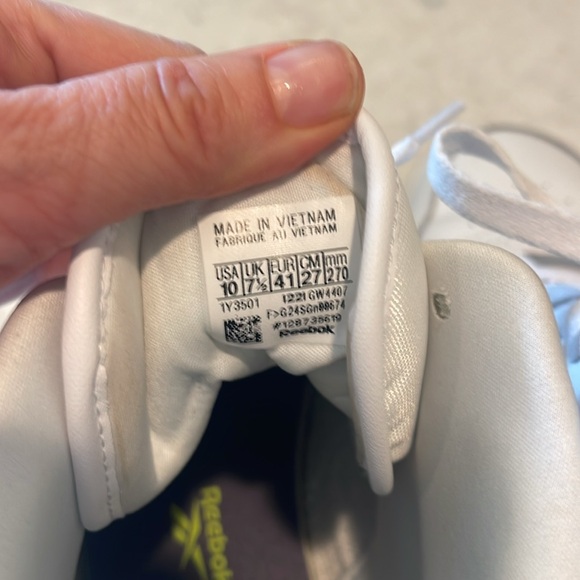 Reebok Women’s Club High Top Sneakers White with Green, size 10 - Picture 9 of 10